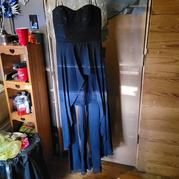 Dress - Picture 1 of 2